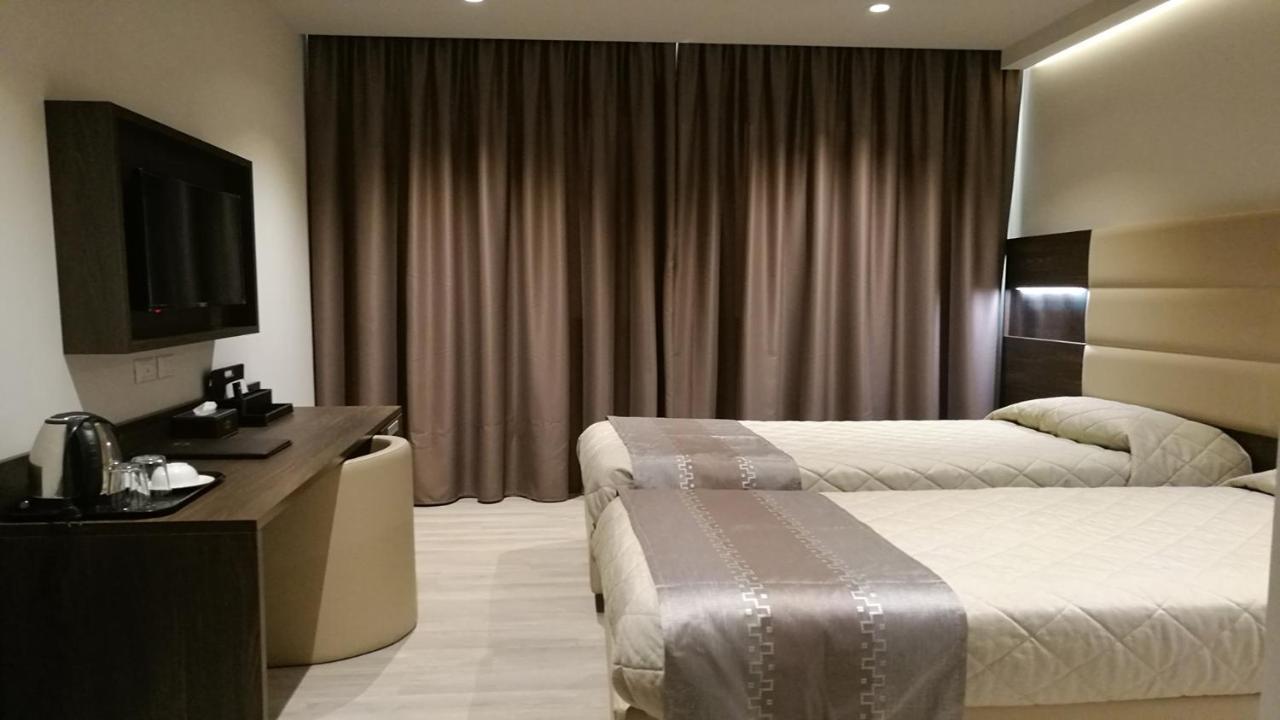 Hotelluxuryprato Exterior photo
